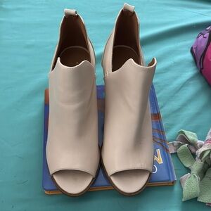 Elegant Cream Peep-Toe Ankle Boots